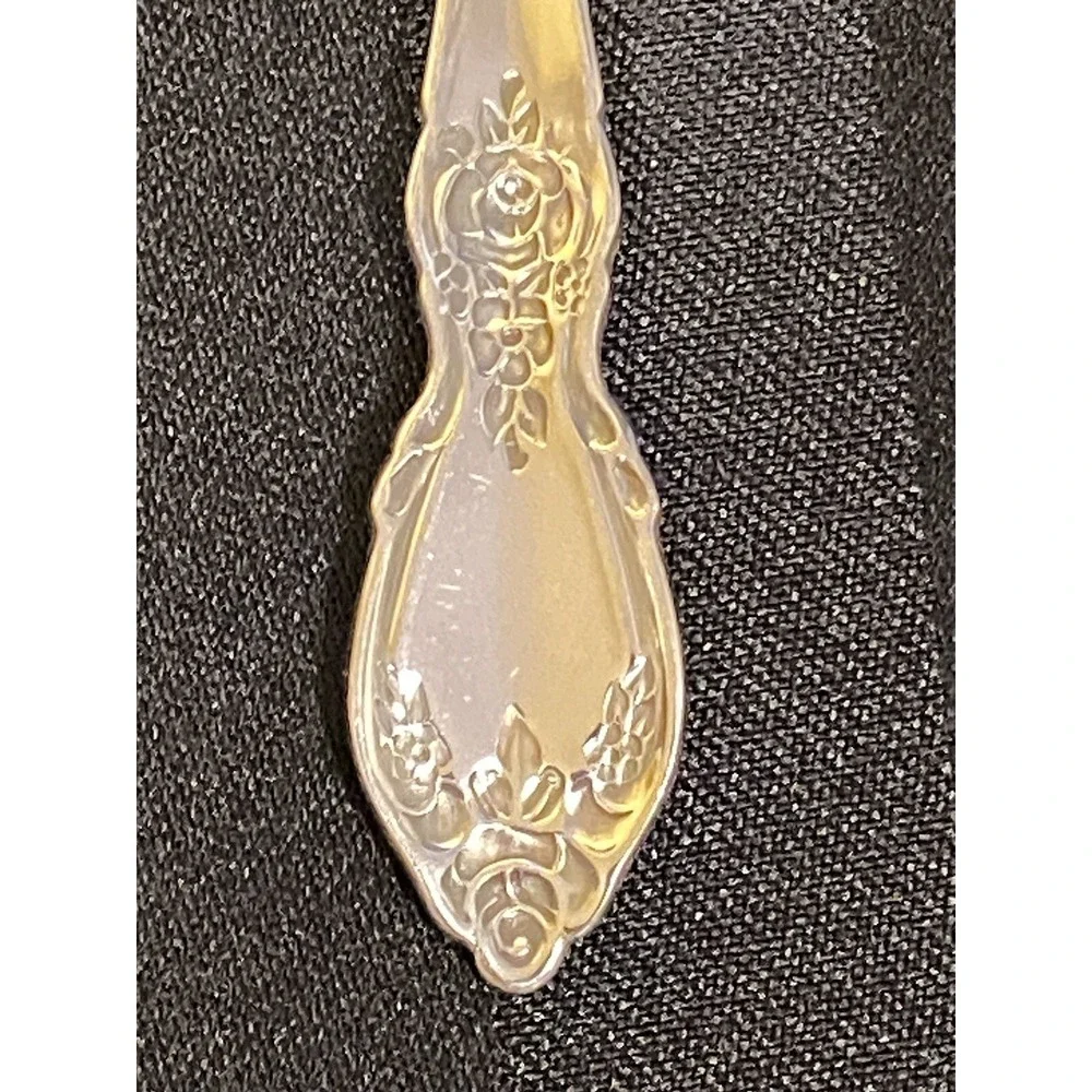 Oneida Community 18/8 stainless Plantation lot of 4 Dessert‎ Spoons